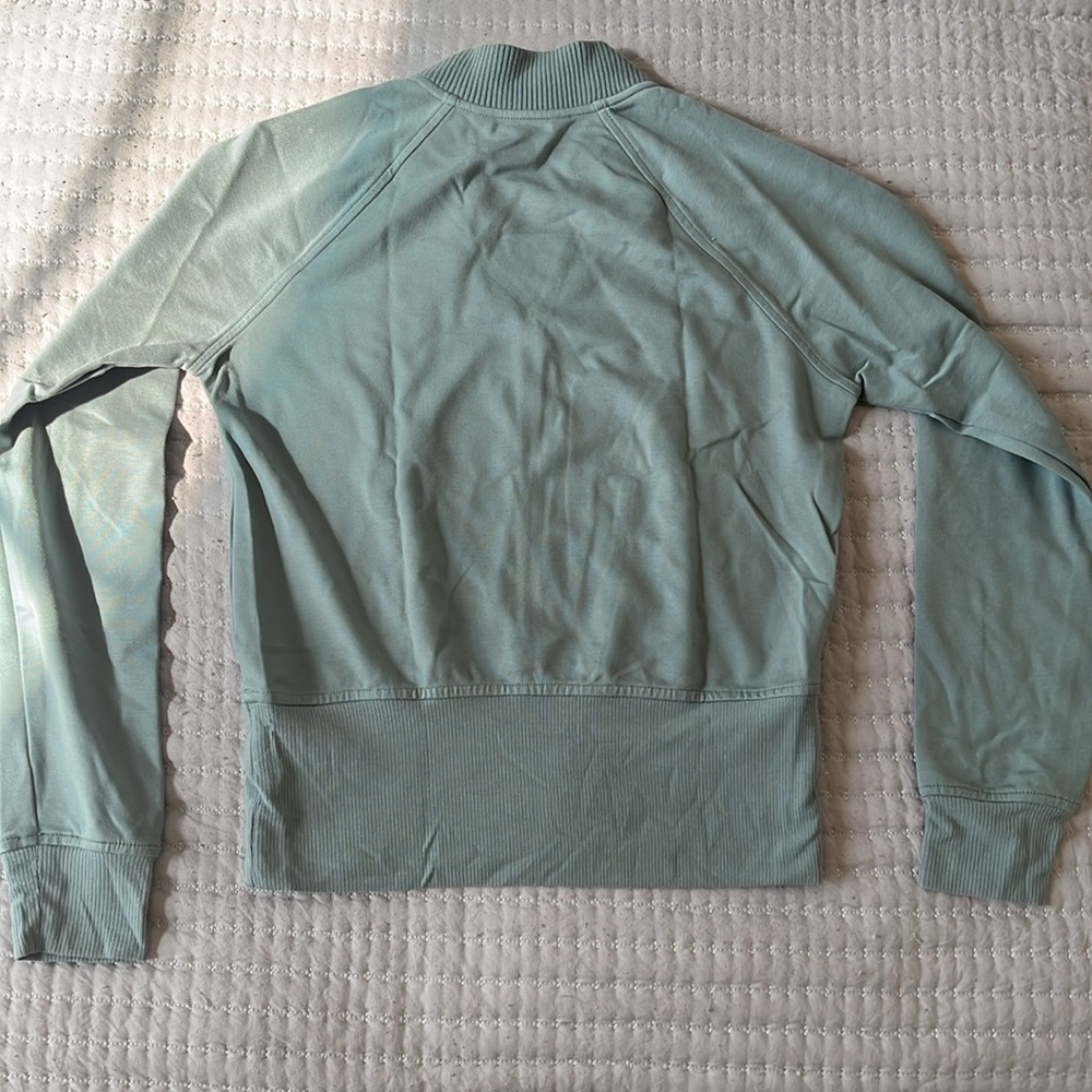 Athleta pullover - Picture 3 of 5